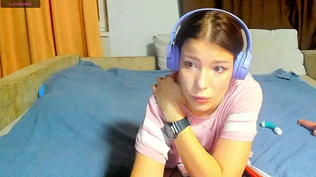 Eva purrr  online show from 3, 2, 2026