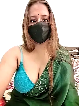 Snapshot of LoveLy-Soneya chatting on 13, 11, 2025 LoveLy-Soneya online show from 13, 11, 2025