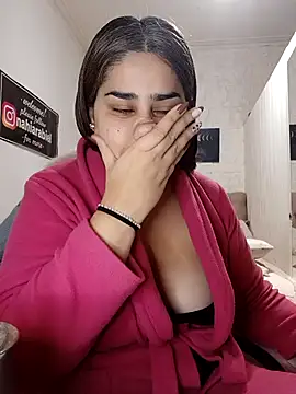 Snapshot of nahiarabiel33 chatting on 25, 5, 2026 nahiarabiel33 online show from 25, 5, 2026