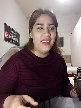 Snapshot of nahiarabiel33 chatting on 9, 6, 2026 nahiarabiel33 online show from 9, 6, 2026