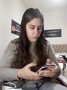 Snapshot of nahiarabiel33 chatting on 11, 6, 2026 nahiarabiel33 online show from 11, 6, 2026