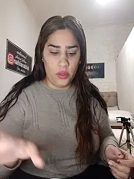 Snapshot of nahiarabiel33 chatting on 13, 6, 2026 nahiarabiel33 online show from 13, 6, 2026