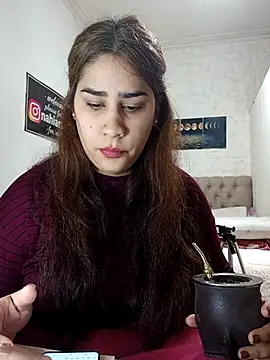 Snapshot of nahiarabiel33 chatting on 23, 6, 2026 nahiarabiel33 online show from 23, 6, 2026