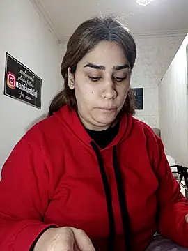 Snapshot of nahiarabiel33 chatting on 2, 7, 2026 nahiarabiel33 online show from 2, 7, 2026