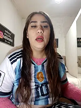 Snapshot of nahiarabiel33 chatting on 15, 7, 2026 nahiarabiel33 online show from 15, 7, 2026