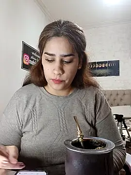 Snapshot of nahiarabiel33 chatting on 31, 7, 2026 nahiarabiel33 online show from 31, 7, 2026