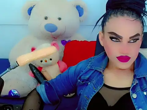 Snapshot of NharaBigCock chatting on 15, 12, 2025 NharaBigCock online show from 15, 12, 2025