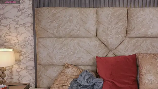 violett fowlerxx online show from 11, 2, 2026