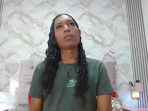 Snapshot of MiaCoock chatting on 18, 12, 2025 MiaCoock online show from 18, 12, 2025