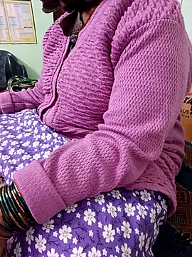 Snapshot of savithasree chatting on 15, 11, 2025 savithasree online show from 15, 11, 2025