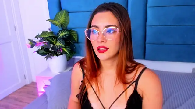 Snapshot of SaraAlvarezx chatting on 2, 3, 2026 SaraAlvarezx online show from 2, 3, 2026