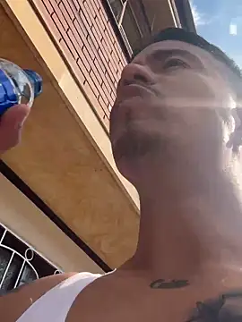 Snapshot of RaySullivan chatting on 17, 11, 2025 RaySullivan online show from 17, 11, 2025