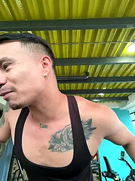 Snapshot of RaySullivan chatting on 19, 12, 2025 RaySullivan online show from 19, 12, 2025