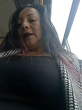 Snapshot of misshot_02 chatting on 24, 11, 2025 misshot 02 online show from 24, 11, 2025