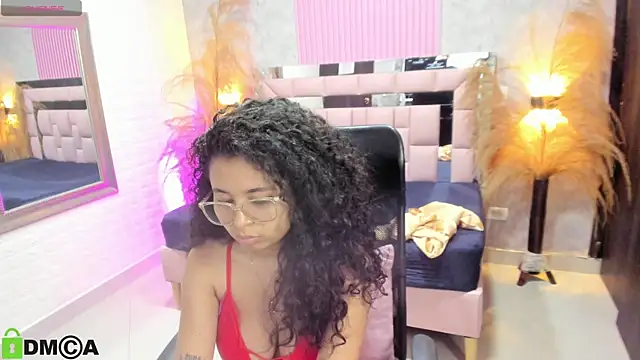 Snapshot of griselle_rousse chatting on 3, 12, 2025 griselle rousse online show from 3, 12, 2025