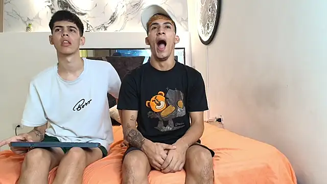 Snapshot of IMPERIO_ROMANO chatting on 12, 11, 2025 IMPERIO ROMANO online show from 12, 11, 2025