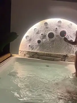 alisaa jhons1 online show from 16, 4, 2026