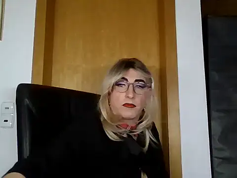 Snapshot of AgnesCross39 chatting on 16, 12, 2025 AgnesCross39 online show from 16, 12, 2025