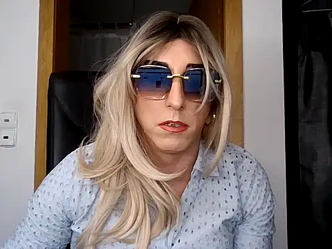 AgnesCross39 online show from 11, 2, 2026