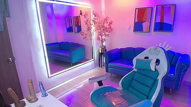 Snapshot of Alondra_gomexxx chatting on 6, 1, 2026 Alondra gomexxx online show from 6, 1, 2026