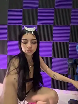 Luna shinee online show from 13, 11, 2025