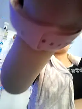 PamelaRhoades online show from 8, 11, 2025