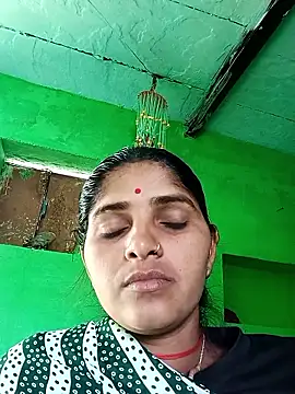 Snapshot of Hot_neasi chatting on 8, 11, 2025 Hot neasi online show from 8, 11, 2025