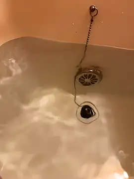 Snapshot of houkeiboy78 chatting on 2, 12, 2025 houkeiboy78 online show from 2, 12, 2025