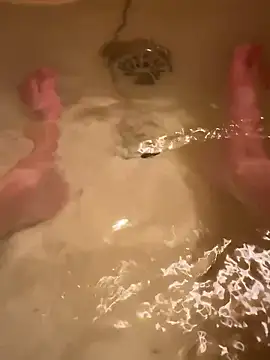 Snapshot of houkeiboy78 chatting on 1, 2, 2026 houkeiboy78 online show from 1, 2, 2026