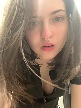 Ruby de Cherry online show from 14, 7, 2026