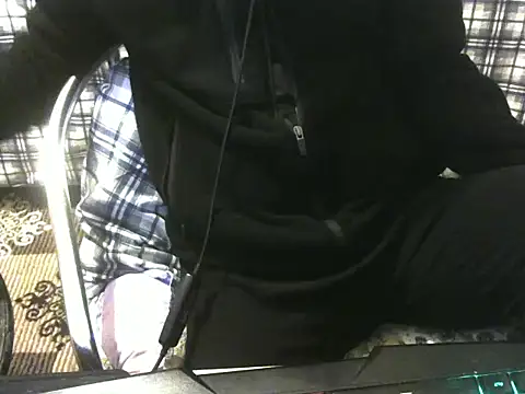 Snapshot of ellsaBunny chatting on 14, 11, 2025 ellsaBunny online show from 14, 11, 2025