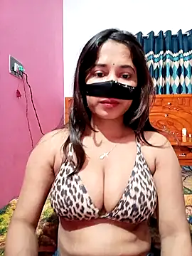 Snapshot of Nishi-3 chatting on 17, 12, 2025 Nishi-3 online show from 17, 12, 2025