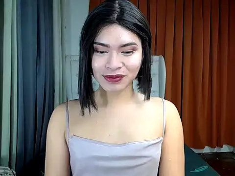 Snapshot of furry_puss chatting on 4, 5, 2026 furry puss online show from 4, 5, 2026