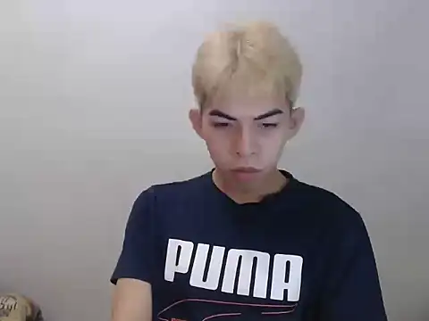 Urhotsilverboy online show from 25, 5, 2026