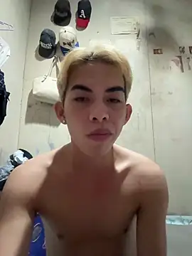 Urhotsilverboy online show from 3, 6, 2026