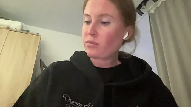 Snapshot of Ameli8 chatting on 28, 11, 2025 Ameli8 online show from 28, 11, 2025