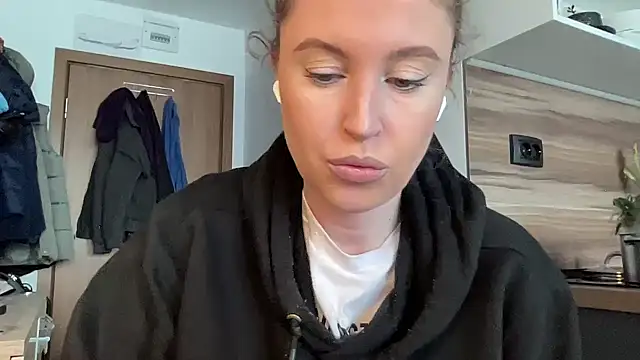 Snapshot of Ameli8 chatting on 6, 2, 2026 Ameli8 online show from 6, 2, 2026