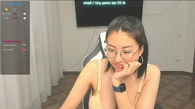 Snapshot of SofiaNour chatting on 20, 10, 2025 SofiaNour online show from 20, 10, 2025