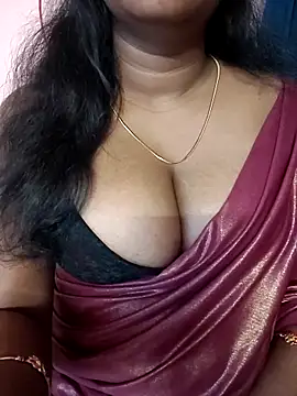 Snapshot of Keerthee_ chatting on 20, 12, 2025 Keerthee online show from 20, 12, 2025