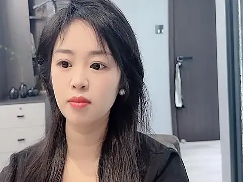 Lucky--Lucy online show from 16, 11, 2025