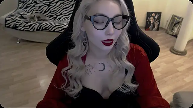 Snapshot of fromsun_forsoul777 chatting on 18, 11, 2025 fromsun forsoul777 online show from 18, 11, 2025