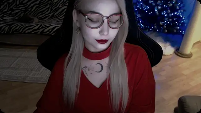 Snapshot of fromsun_forsoul777 chatting on 18, 12, 2025 fromsun forsoul777 online show from 18, 12, 2025