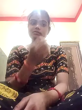 Riya lovely0143 online show from 4, 12, 2025