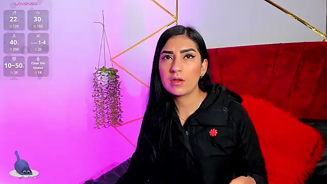 Snapshot of Paris_Evans_ chatting on 15, 12, 2025 Paris Evans online show from 15, 12, 2025