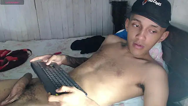 Snapshot of thebesthot chatting on 20, 12, 2025 thebesthot online show from 20, 12, 2025
