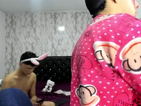 Snapshot of Lovers_Spicy chatting on 14, 11, 2025 Lovers Spicy online show from 14, 11, 2025