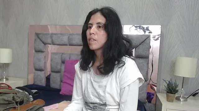 GiselaZivic online show from 16, 12, 2025