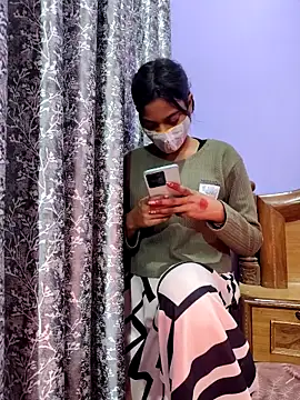 Snapshot of Student12th chatting on 22, 11, 2025 Student12th online show from 22, 11, 2025