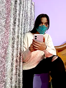 Snapshot of Student12th chatting on 27, 11, 2025 Student12th online show from 27, 11, 2025