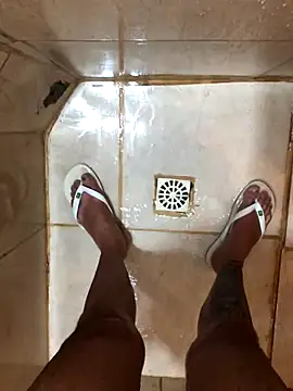 Snapshot of Luan1267 chatting on 14, 11, 2025 Luan1267 online show from 14, 11, 2025